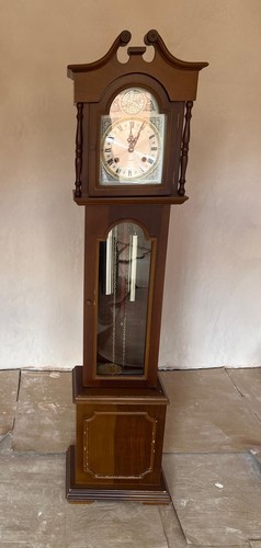 Tempus fugit grandfather - tempus,