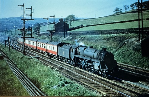 73042 colour rail - br,