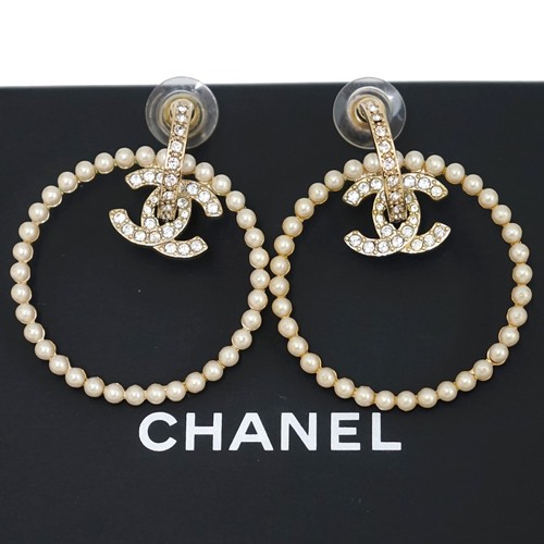 Chanel logos rhinestone - chanel,