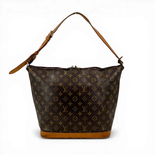 Auth louis vuitton monogram - louis,