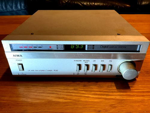 Aiwa r30 vintage - aiwa,