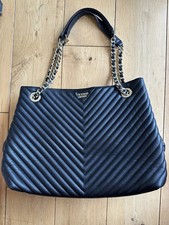 Victoria’s Secret Black Pebbled V Quilt Shoulder Handbag