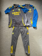 LEEDS UNITED TRAINING KIT MATCH WORN BY Brenden Aaronson TRACKSUIT 