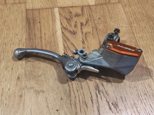 Ktm front break - front, master