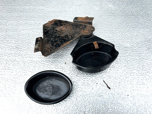 Interior ashtray insert - interior,