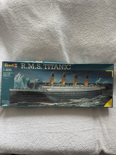 Revell titanic model kit - titanic,