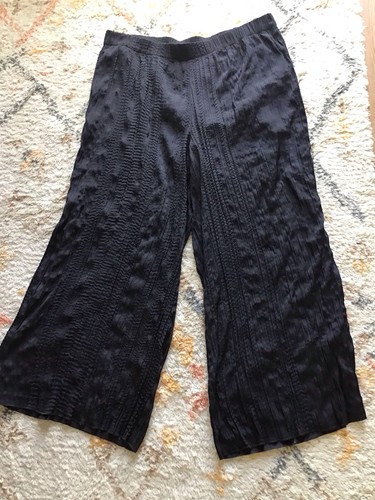 Ladies black crinkle wide - ladies,