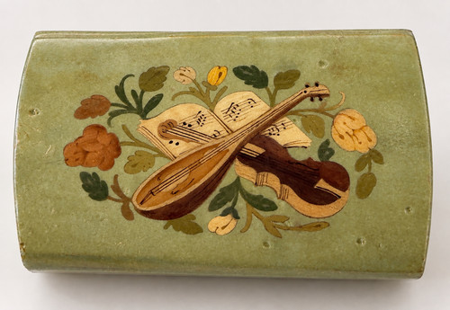 Vintage reuge music - vintage, close