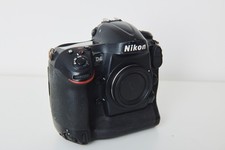 Nikon D4 16.2MP Digital SLR Camera Body (Boxed)