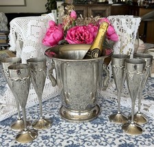 Elegant Metal Wine Cooler & 6