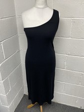 41 Hawthorn Black One Shoulder