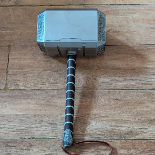 Thor style mjolnir - thor-style,