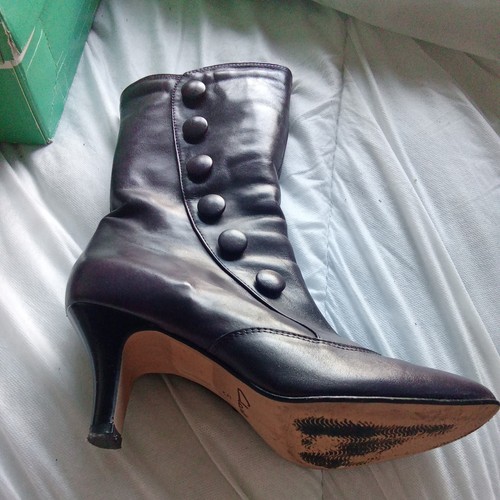 Clarks vintage victorian style - clarks,