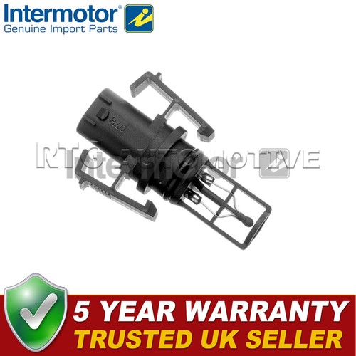 Intermotor air intake - air,