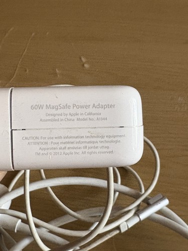 Genuine apple 60w magsafe - 60w,