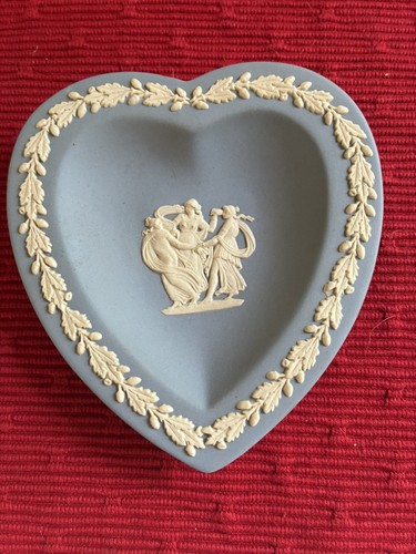 Wedgwood blue jasperware heart - blue,