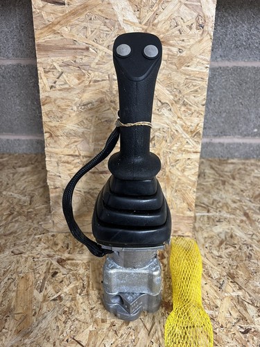 Jcb servo joystick 325 vat - servo, £325+vat