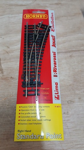 Hornby r8073 righ - hand, oo