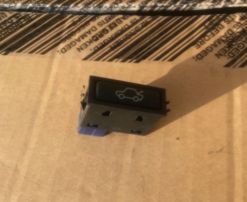 Bmw e39 boot release button - boot,