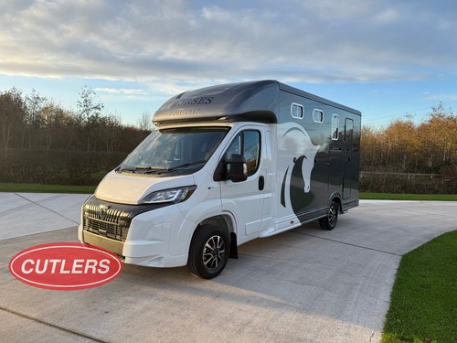 Equi trek equinox - equi-trek,