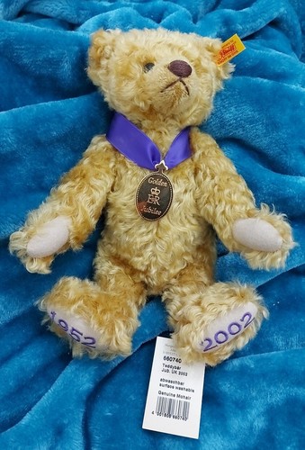Steiff teddy bear 2002 - bear,