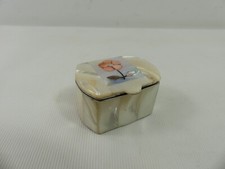 (RefJOH41) Mother of pearl