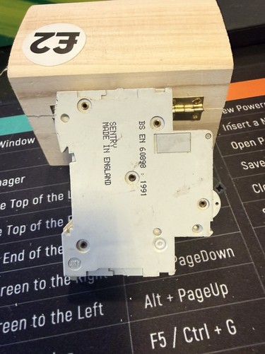Consumer unit b40 mcb - consumer,