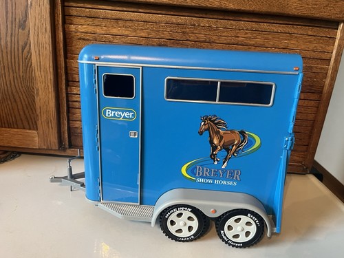 Vintage 2002 breyer show - vintage,