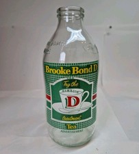 VINTAGE 80s ‘UNIGATE’ ADVERTISING MILK BOTTLE "BROOKE BOND D" TEA 1 PINT MILKMAN