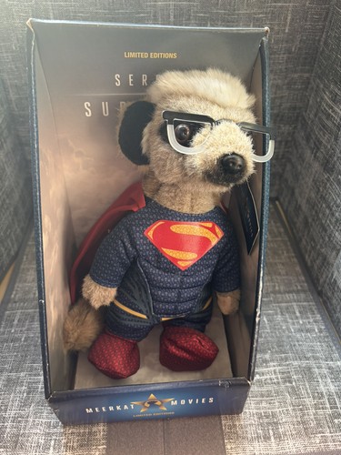 Meerkat sergei superman - meerkat, as