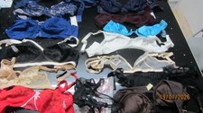 JOB LOT  15  VINTAGE BRAS  ST