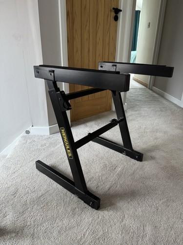 Keyboard stand hercules - keyboard,