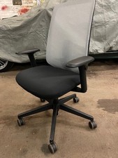 Herman Miller Verus task chair
