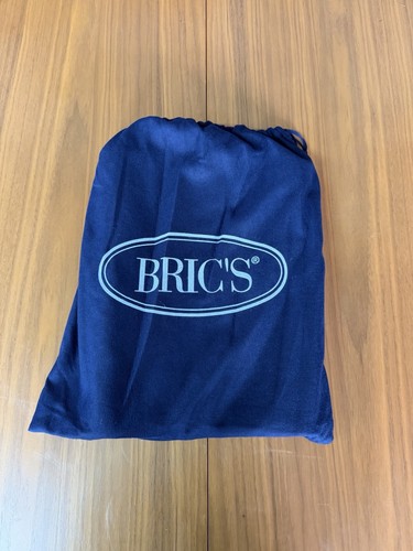Bric tri fold - bric’s,