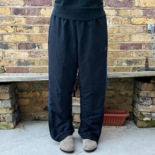 Y2k 90’s style baggy Adidas