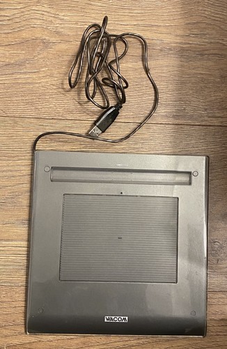 Wacom graphics tablet
