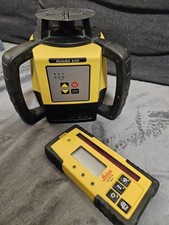 Leica Rugby 620 Li-ion Laser Level Rod Eye 160 
