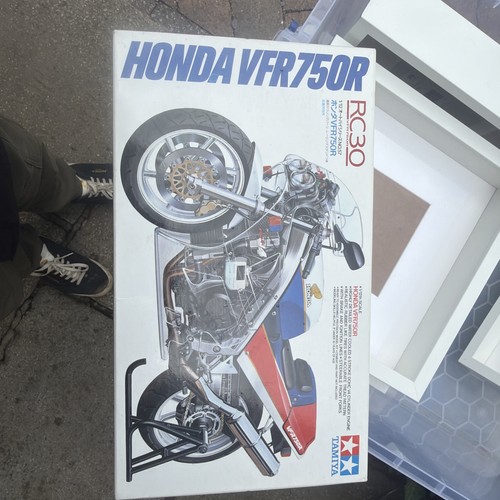 Tamiya 14057 honda - 14057, 1:12