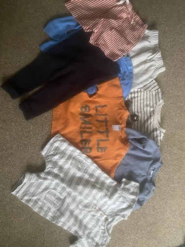 Baby boys month clothes - baby,