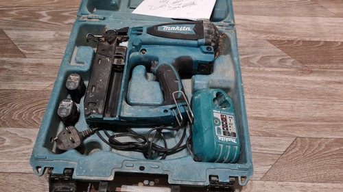 Makita gf600 second fix nail - fix,