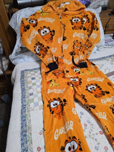 Piece garfield sleepwear - 1,