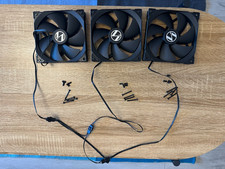 Lian Li 140mm Fan 4pin PWM Black 3pcs Daisy Chained Lancool III Front Intake Fan