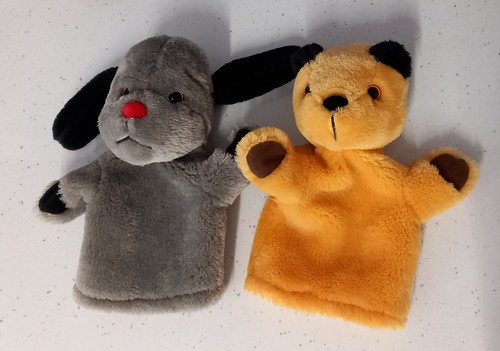 Sooty sweep hand - sweep, puppets