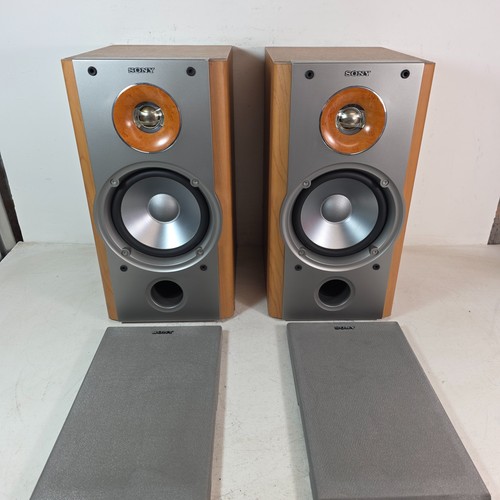 Sony bookshelf loud speakers - bookshelf,