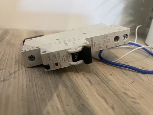 Amp curve 6ka 30ma - 32,