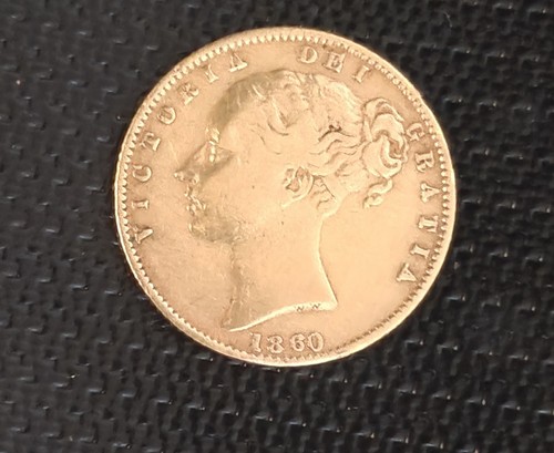 Rare 1860 full sovereign - 1860,