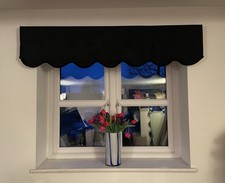 Bespoke Made To Measure Scallop Box Pelmet.