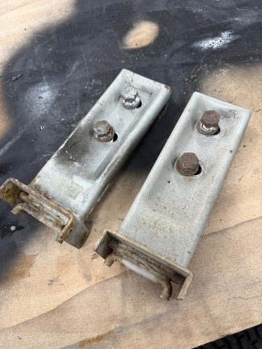 Caravan chassis jacking - caravan,