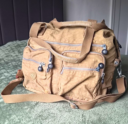 Kipling beige nylon duffle - beige,