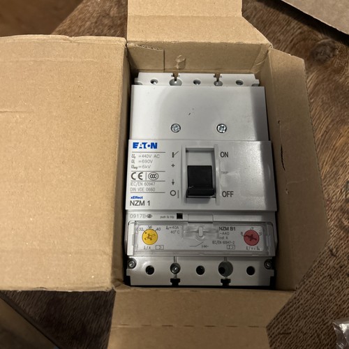 Eaton amp 25ka triple - eaton,